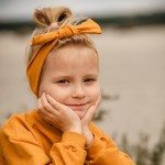 Opaska dziecięca z kokardą miodowa
