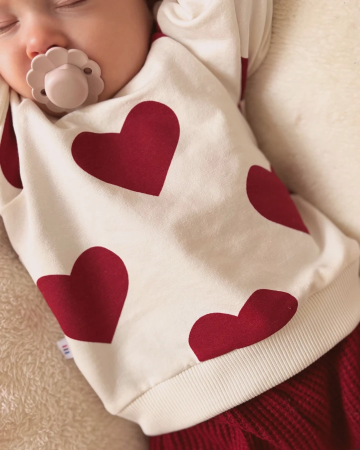 Bluza niemowlęca w serca