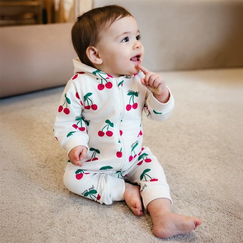 Kombinezon dziewczęcy bez stópek ecru w wisienki