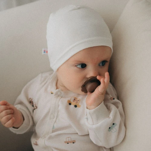 Baby hat white