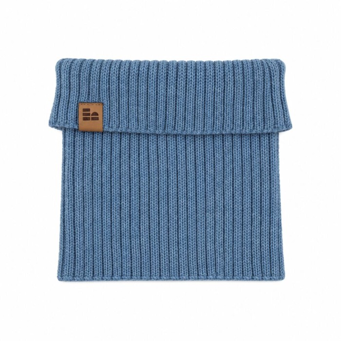 Blue merino wool neck warmer for children