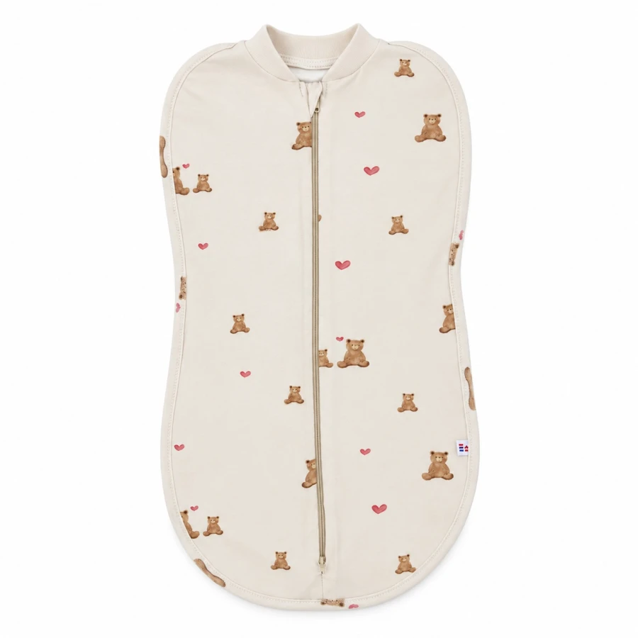 Ecru baby swaddle with bears and hearts